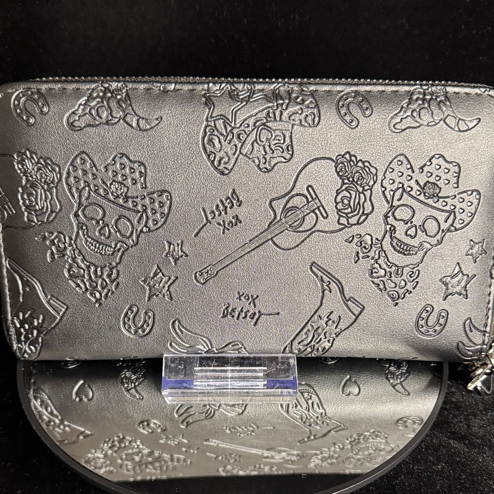 Betsey Johnson Black Embossed Wristlet with Silver Accents - Picture 6 of 7